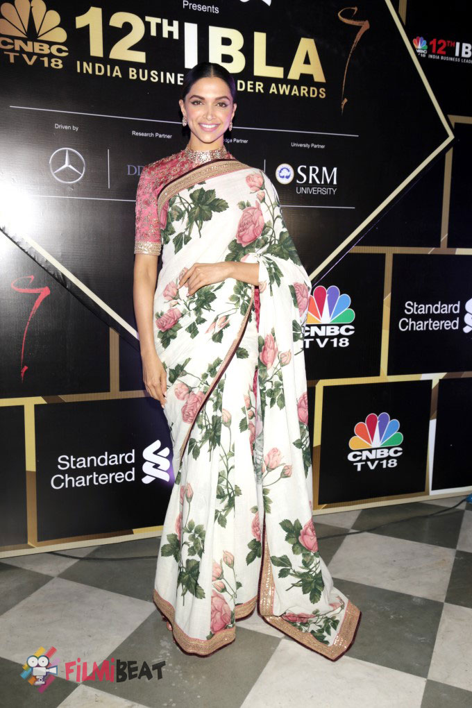 Deepika Padukone At CNBC Awards 2017