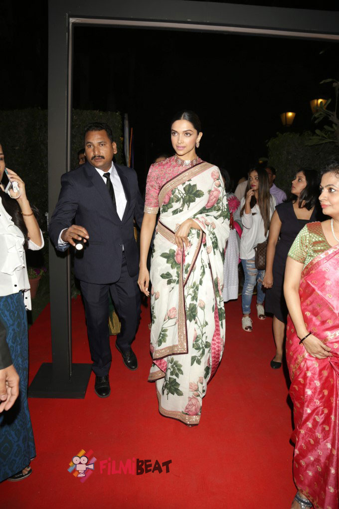 Deepika Padukone At CNBC Awards 2017