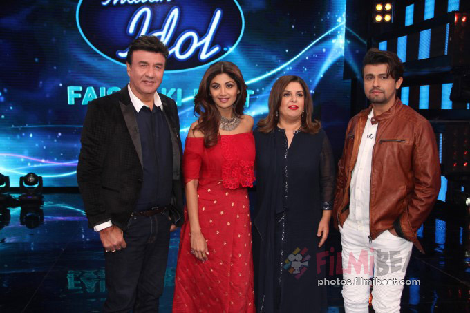 Shilpa Shetty On Sets Of Indian Idol Season 9