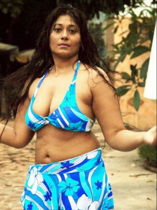 Sebha Jhan Hot Bikini