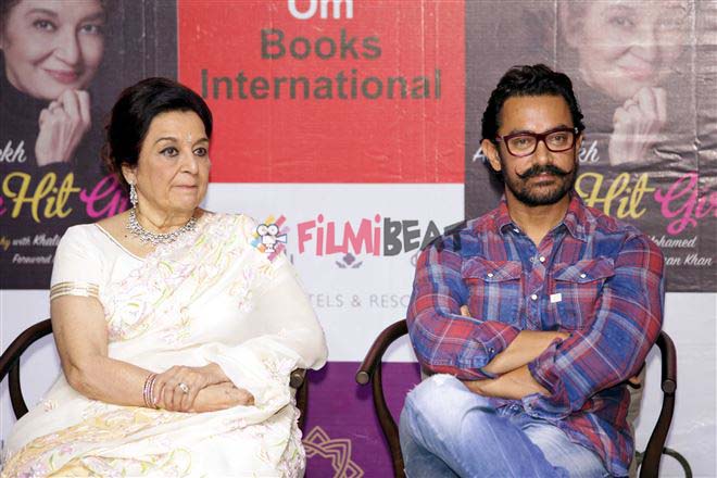 Aamir Khan Launched Asha Parekh's Biography The Hit Girl
