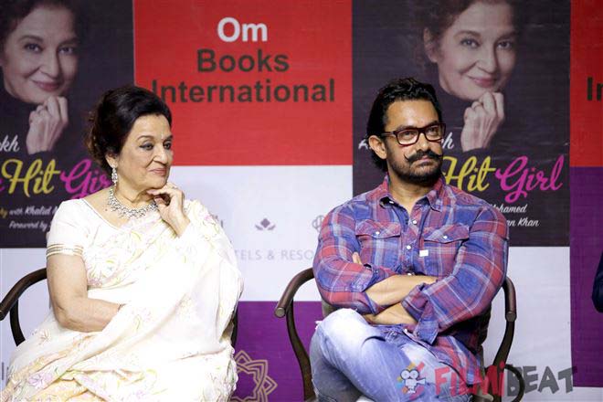 Aamir Khan Launched Asha Parekh's Biography The Hit Girl