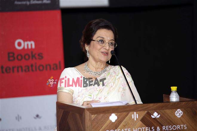 Aamir Khan Launched Asha Parekh's Biography The Hit Girl