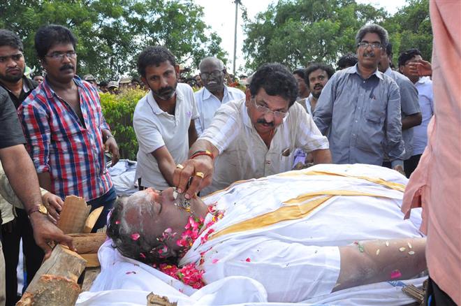 Dasari Narayana Rao Funeral at Mainabad Farm House