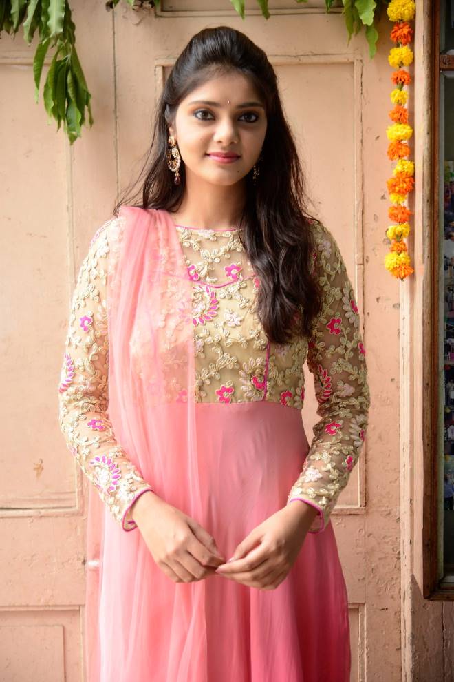 Aishwarya Gorak Inagurates Pochampally IKAT Mela