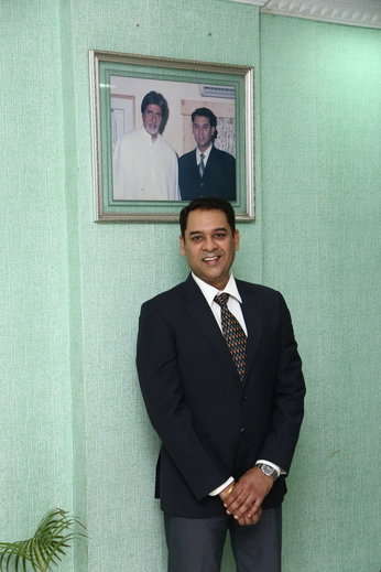 First Winner Kaun Banega Crorepati Harshvardhan Nawathe Presonal Life