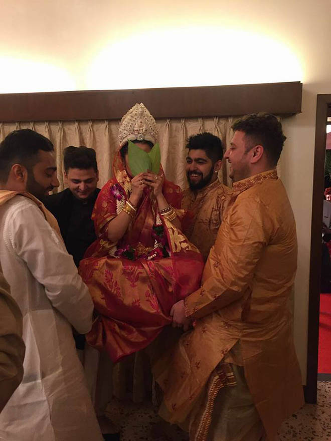 Riya Sen Ties The Knot With Beau Shivam Tewari