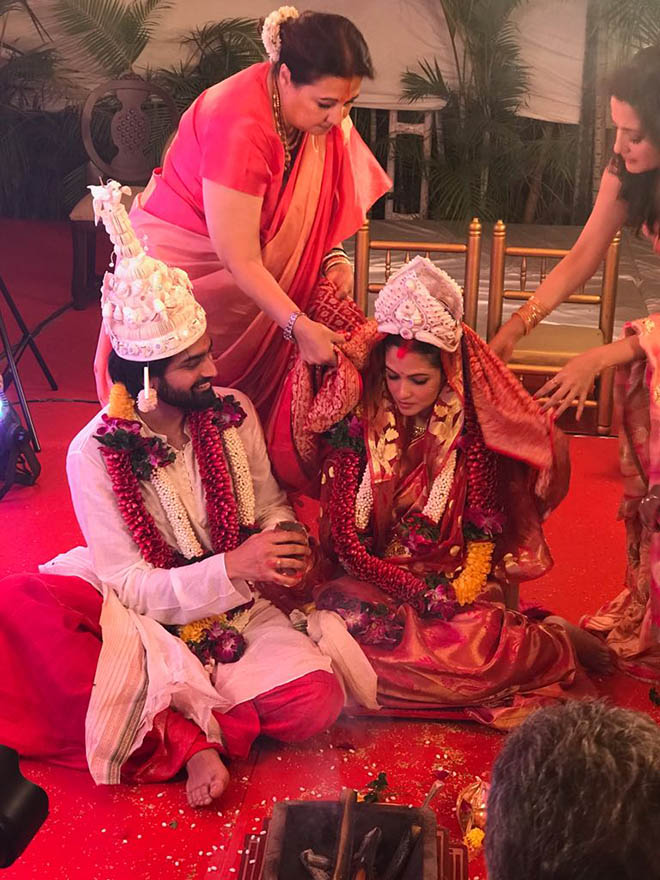 Riya Sen Ties The Knot With Beau Shivam Tewari
