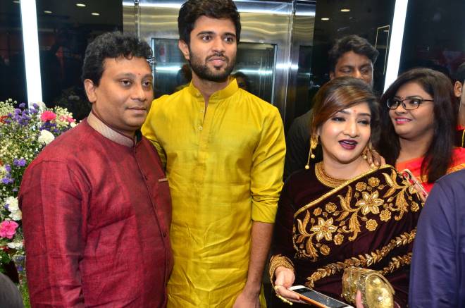 Rana Daggubati ,Vijaya Devarakonda,Anu Emmanuel Launches KLM Shopping Mall