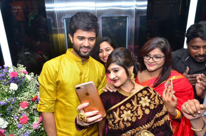 Rana Daggubati ,Vijaya Devarakonda,Anu Emmanuel Launches KLM Shopping Mall