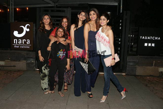 Shilpa Shetty With Friends Spotted At Yatucha
