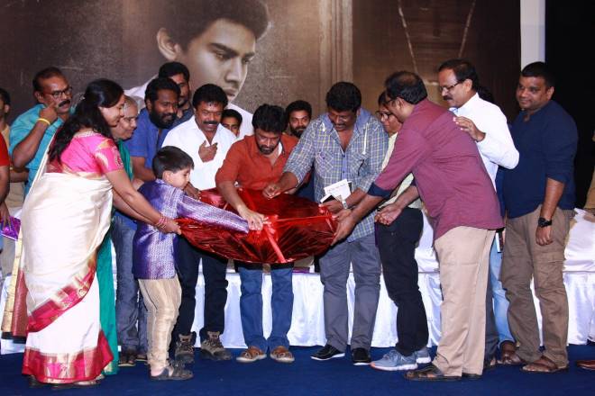 6 Athiyayam Trailer Launch