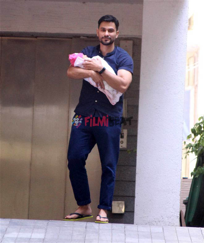 Soha Ali Khan, Kunal Kemmu Bring Baby Inaaya Khemu Home