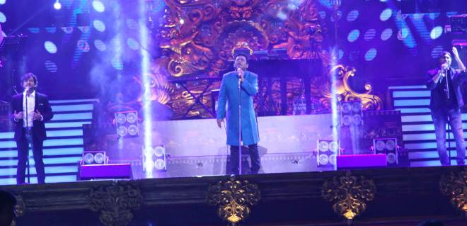 AR Rahman Mesmerize Hyderabad At AR Live  In Concert