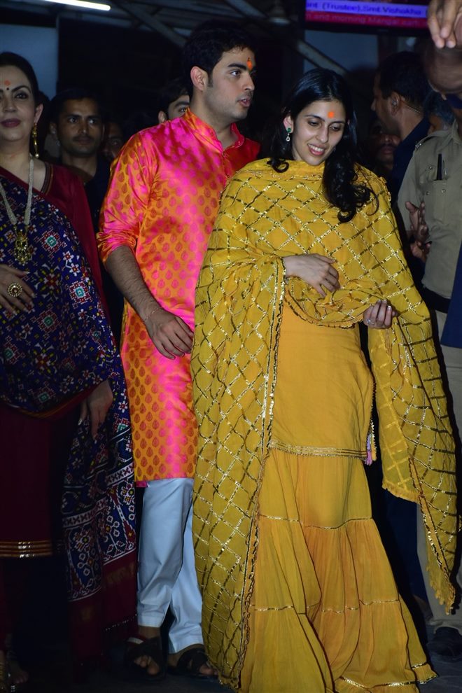 Ambani Family At Siddhivinayak Temple