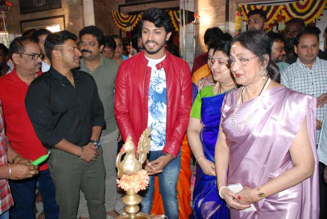 Padde Huli Film Pooja