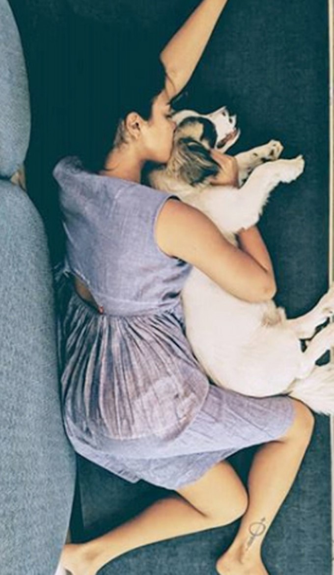 Amala Paul's Latest Instagram Photos With Broken Hand