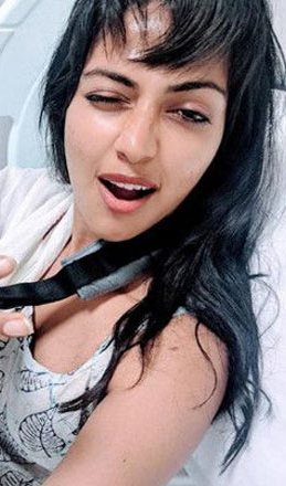 Amala Paul's Latest Instagram Photos With Broken Hand