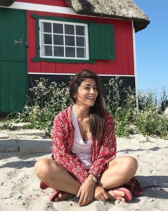 Shriya Saran Latest 2018 Photoshoot