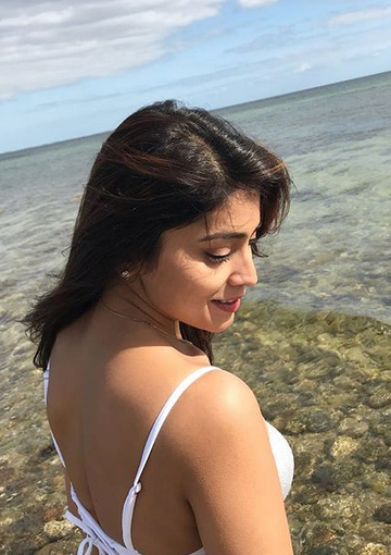 Shriya Saran Latest 2018 Photoshoot