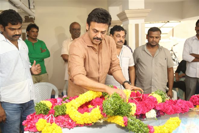 Telugu Celebs Pay Last Tribute to Director B Jaya