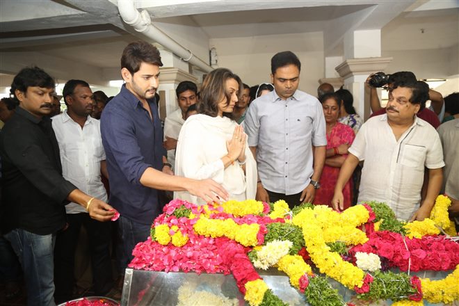 Telugu Celebs Pay Last Tribute to Director B Jaya