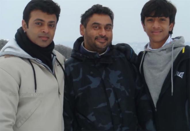 Bigg Boss 2 Tamil Contestant Shariq Hassan Family Photos