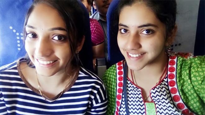 Vijay Tv Super Singer 6 Contestant Sireesha Family Photos