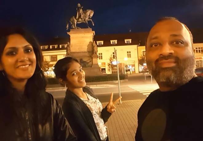 Actress Devadarshini Family Photos