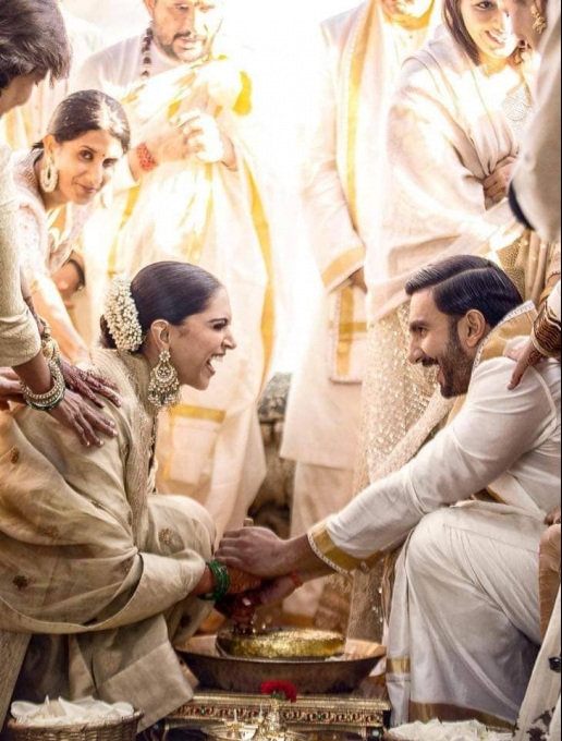 Deepika Padukone And Ranveer Singh Wedding Photos
