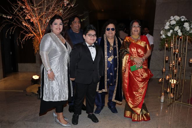 Alka Yagnik's Daughter Syesha Kapoor And Amit Desai’s Star-Studded Wedding Reception