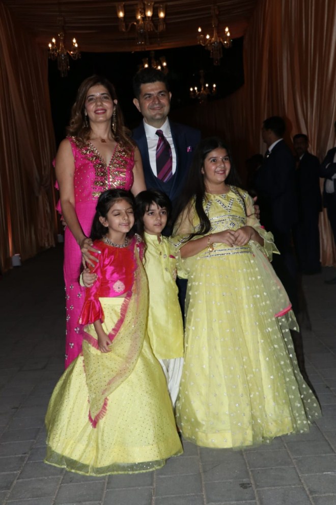 Isha Ambani & Anand Piramal Wedding Reception In Mumbai
