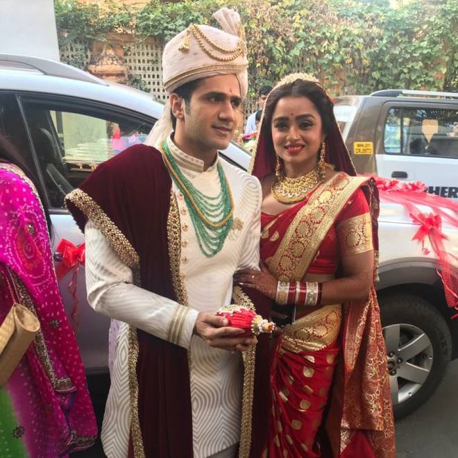 Parul Chauhan & Chirag Thakkar Wedding Photos