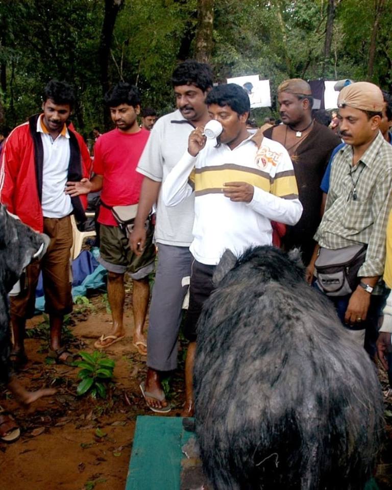 10 Years Kannada Superhit Movie Gaalipata Special : Unseen On The Set Photos