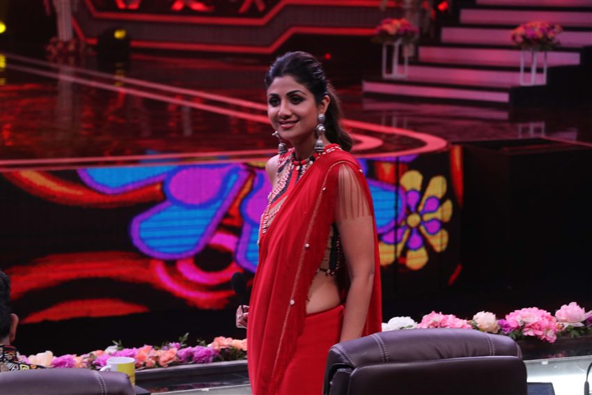 Kalank Movie Promotion On The Sets Of Super Dancer Chapter 3