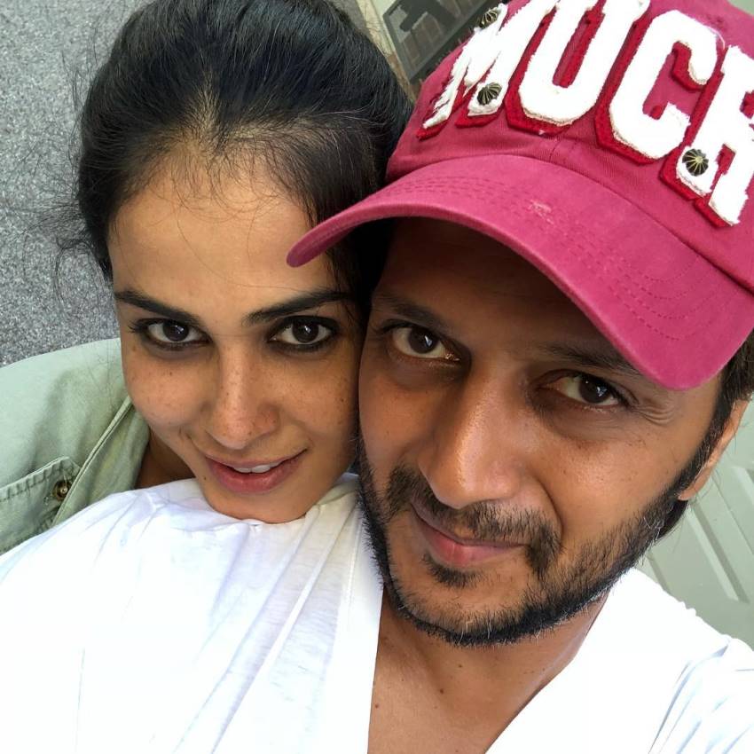 Genelia D'Souza And Riteish Deshmukh Family Unseen Photos