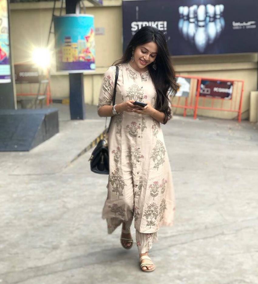 GV Bhavani Sister of GV Prakash Unseen Photos