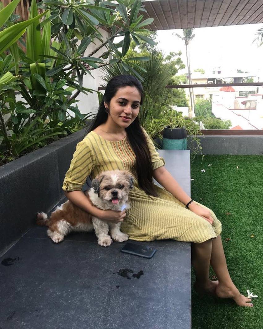 GV Bhavani Sister of GV Prakash Unseen Photos