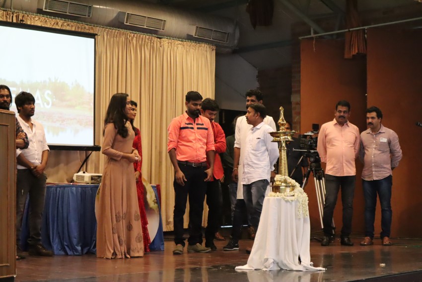 Vellakkarante Kamuki Audio Launch and Looyi Randaaman Pooja