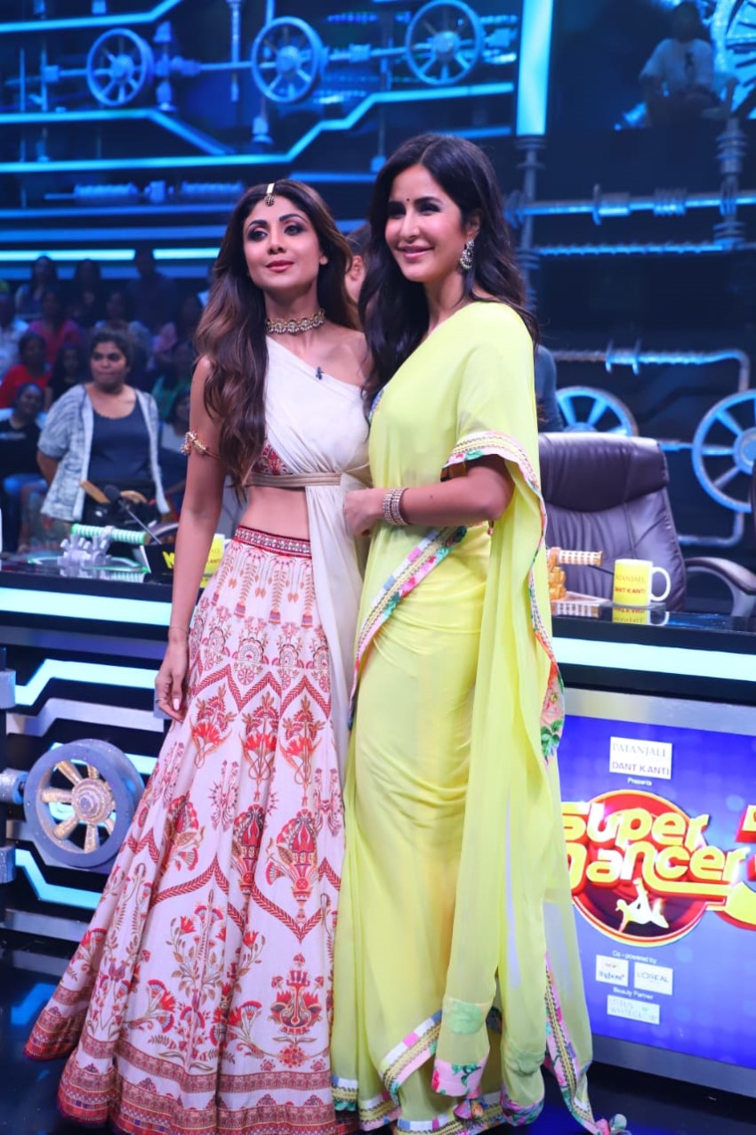 Salman Khan & Katrina Kaif Promote 'Bharat' on sets of Super Dancer Chapter 3