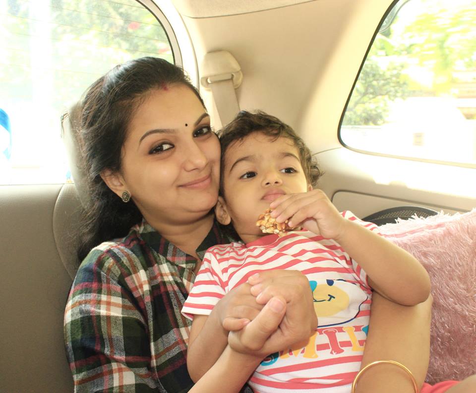 Saranya Mohan Family Photos 2019
