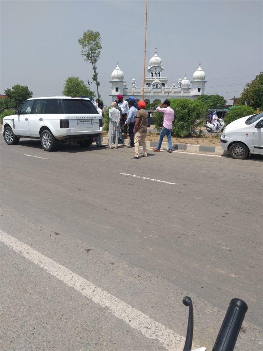 Sunny Deol Car Meet With An Accident