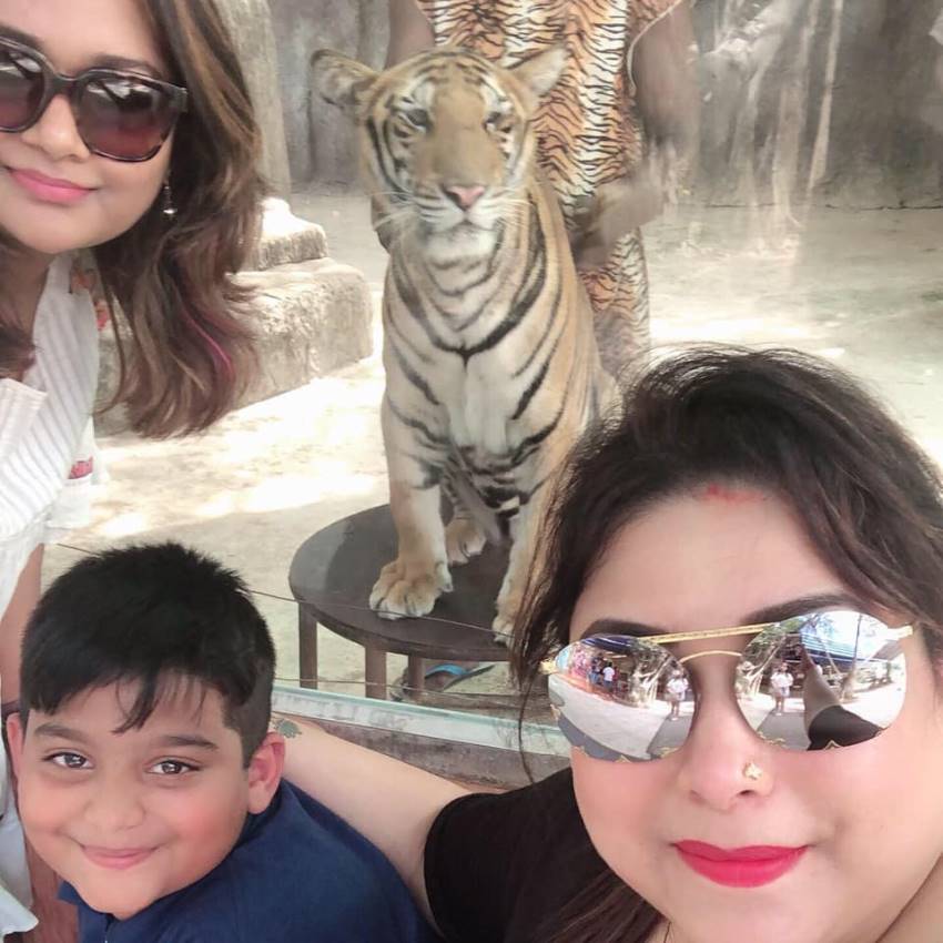 Actress Rakshita Family Photos