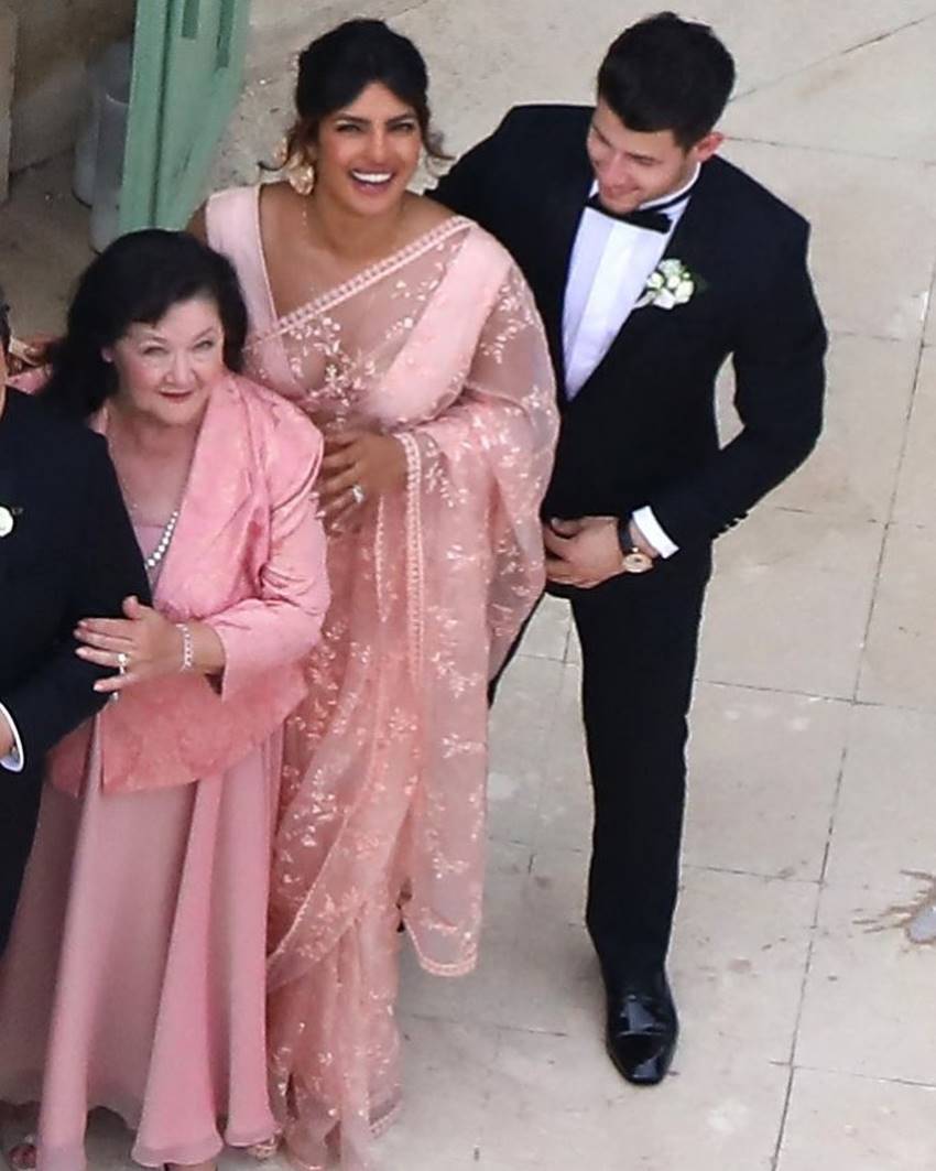 Sophie Turner And Joe Jonas's Wedding Photos