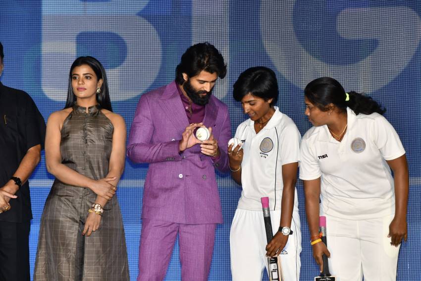 Kousalya Krishnamurthy Movie Pre Release