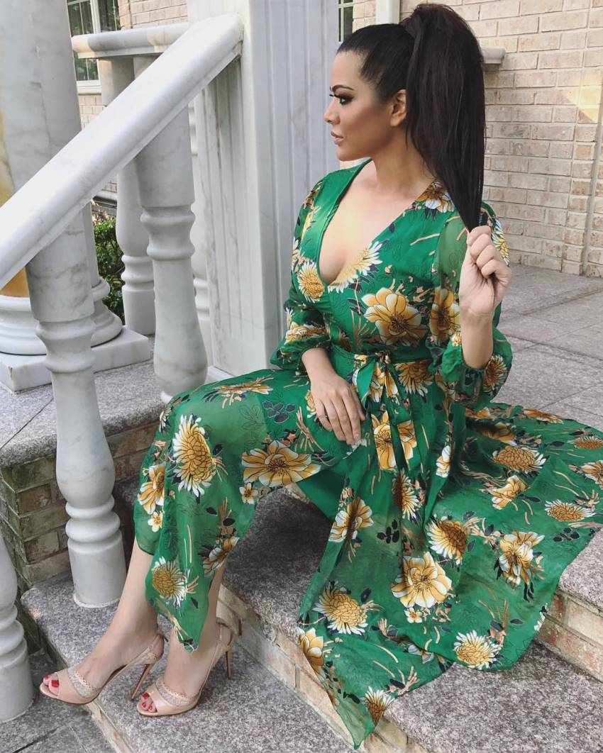 Sanjay Dutt's Daughter Trishala Dutt Unseen Photos