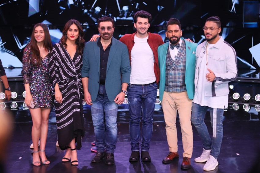 Sunny Deol & Karan Deol snapped on the sets of Dance India Dance