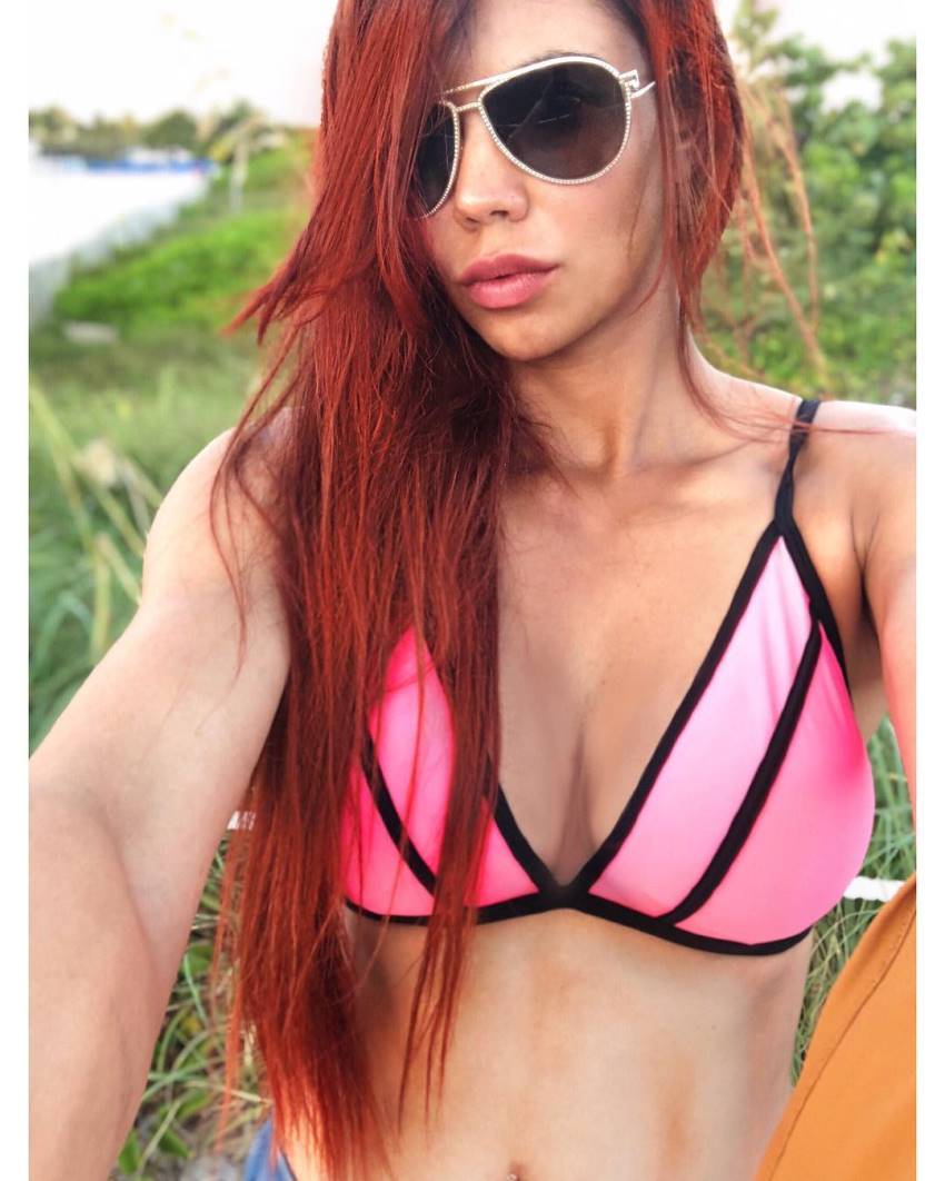 Glamorous Golf Player Sharmila Nicollet Photos