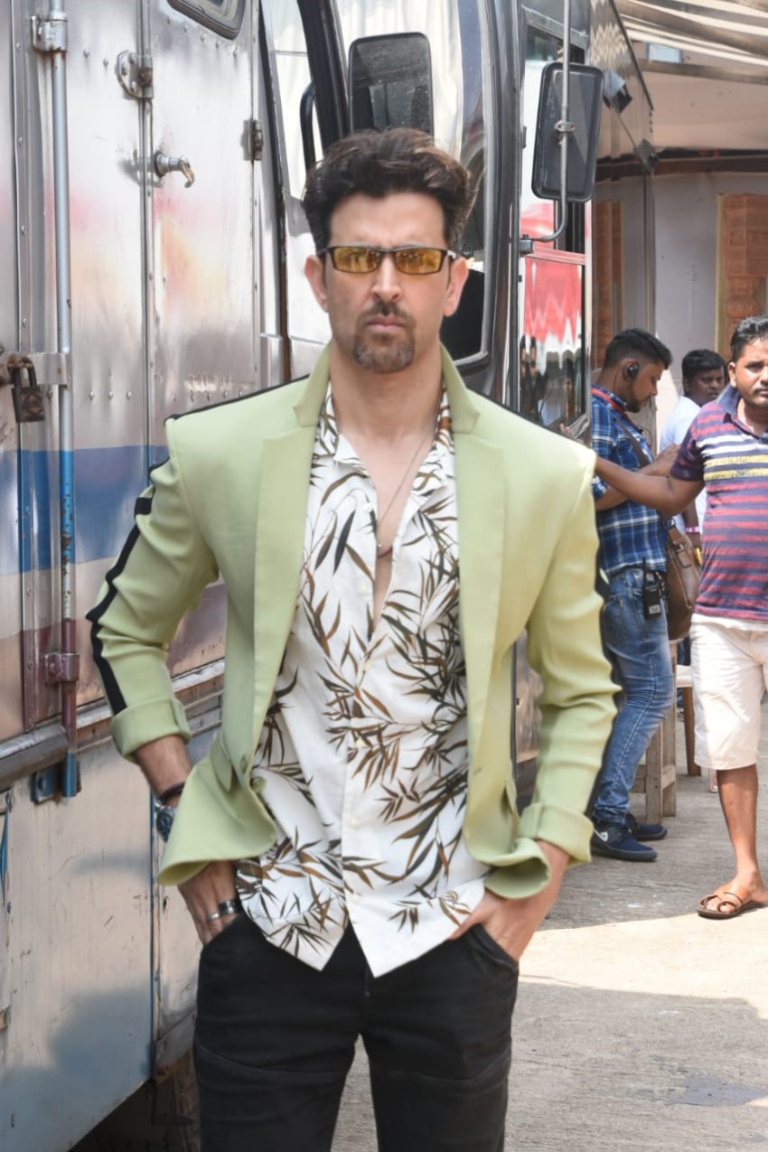 Hrithik Roshan and Vaani Kapoor Promote 'WAR' on the sets of Nach Baliye 9