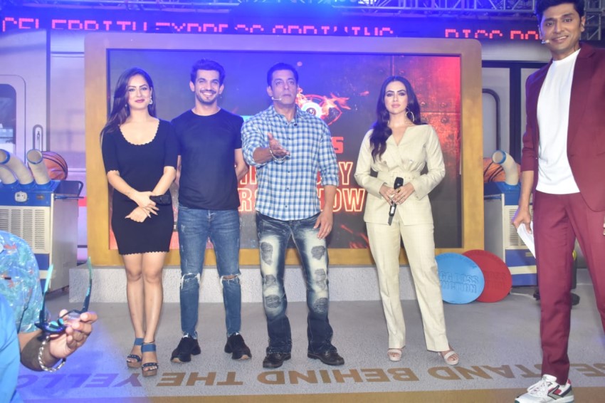 Salman Khan, Ameesha Patel, Sana Khan & Others At Bigg Boss 13 Press Conference